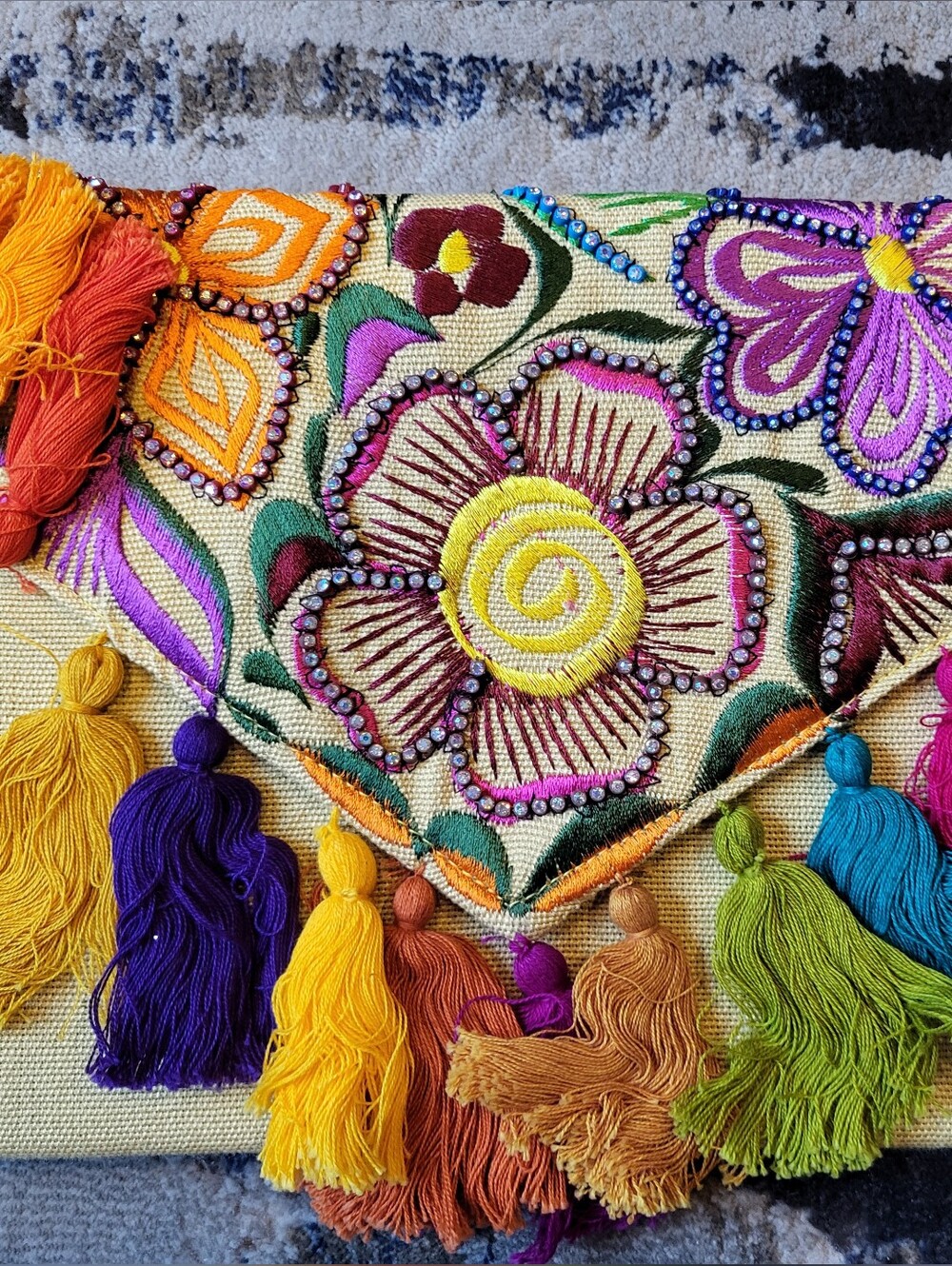 BAG Embroidered - Picture 1 of 2